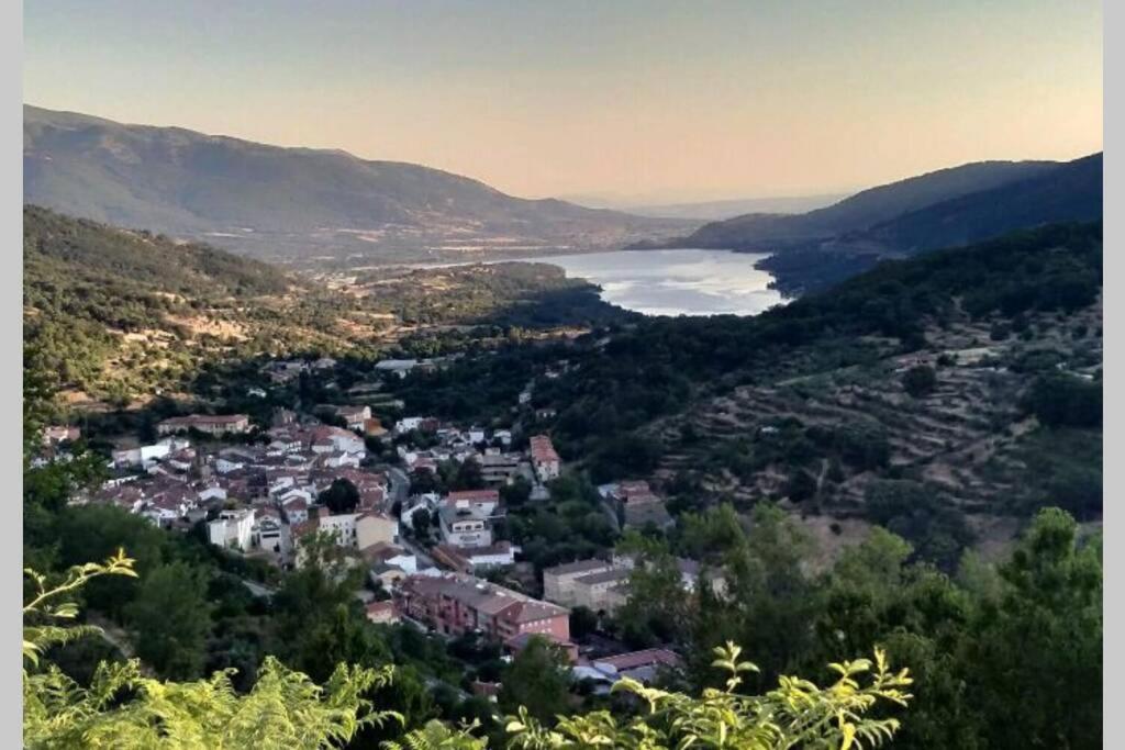 Appartamento El Bosque De Los Romanos Puerto de Béjar Esterno foto