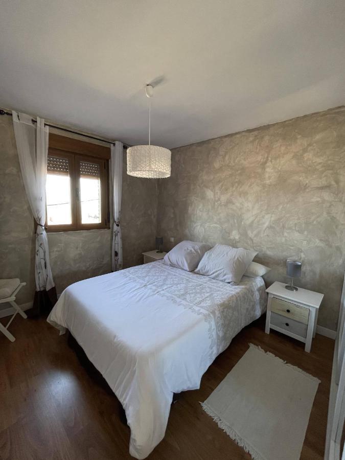 Appartamento El Bosque De Los Romanos Puerto de Béjar Esterno foto